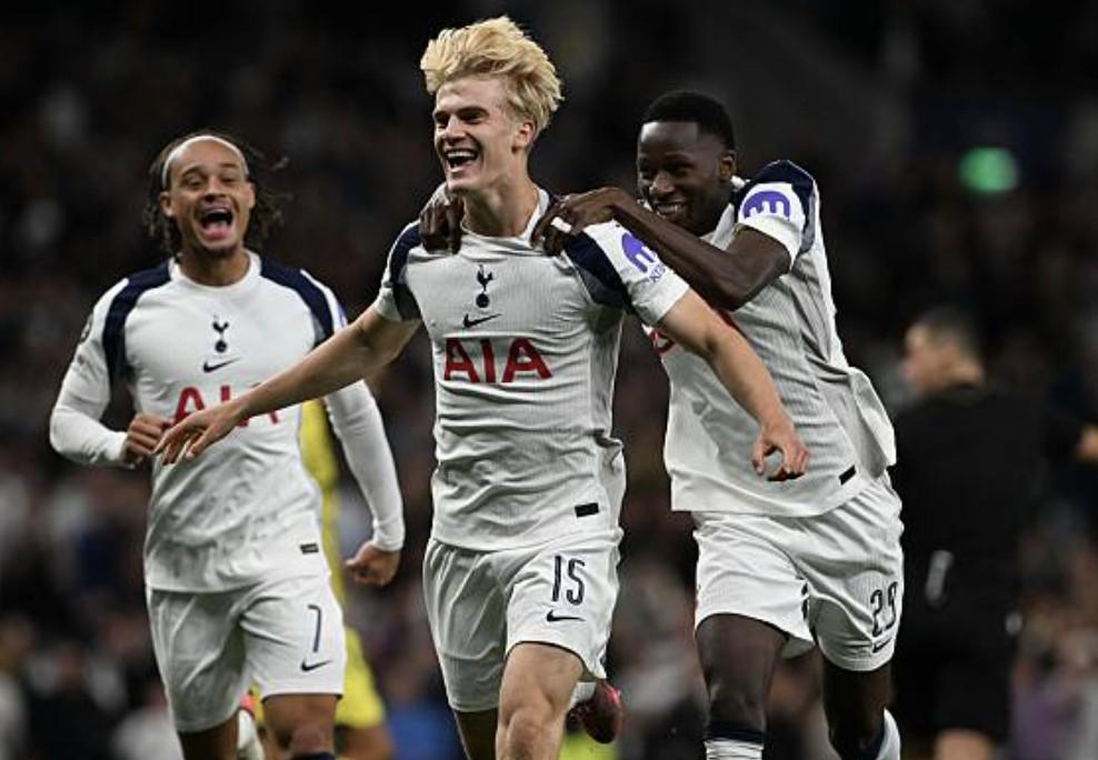 谈及本场比, 们特别强调, 谈到新帅托 谈及本场比, 们特别强调, 谈到新帅托